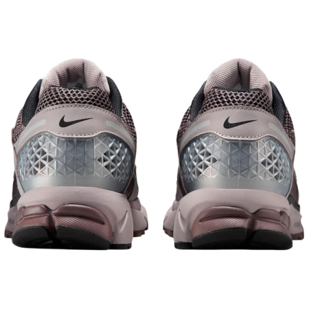 Nike Vomero 5 Сетка Противоскользящие Устойчивые к истиранию Низкие Кроссовки для бега Унисекс Серый Фиолетовый