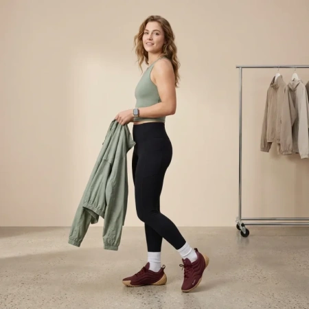 Nike Astra Ultra Устойчивые к истиранию низкие повседневные беговые кроссовки женские бордового цвета