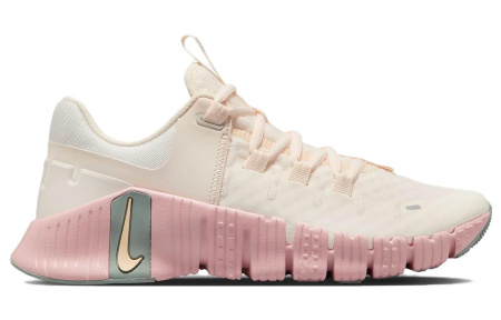 Nike Free Metcon 5 Комфортные Низкие Кроссовки для Тренировок Женские Бежево-Розовые