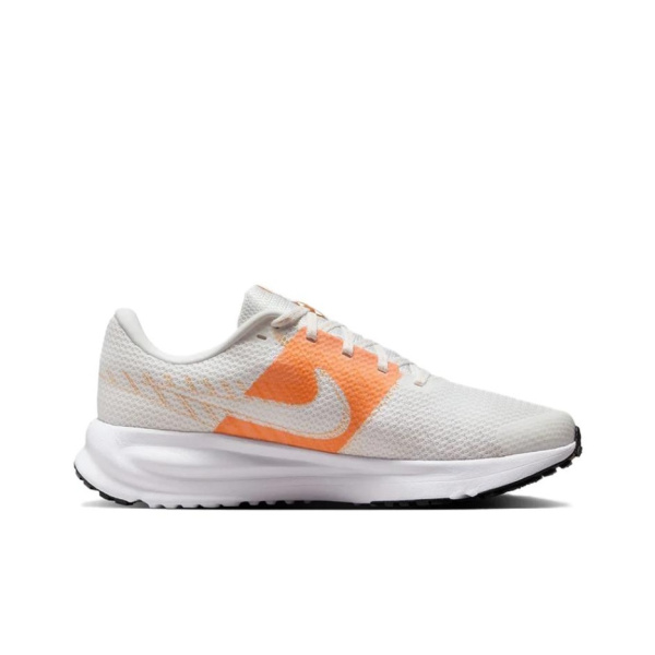 Nike RUN DEFY Беговые кроссовки Женские Серый Белый