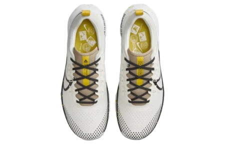 Nike Pegasus Trail 4 Low Топ Беговые кроссовки Мужские Бежевые Черные Белые