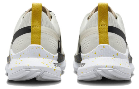 Nike Pegasus Trail 4 Low Топ Беговые кроссовки Мужские Бежевые Черные Белые
