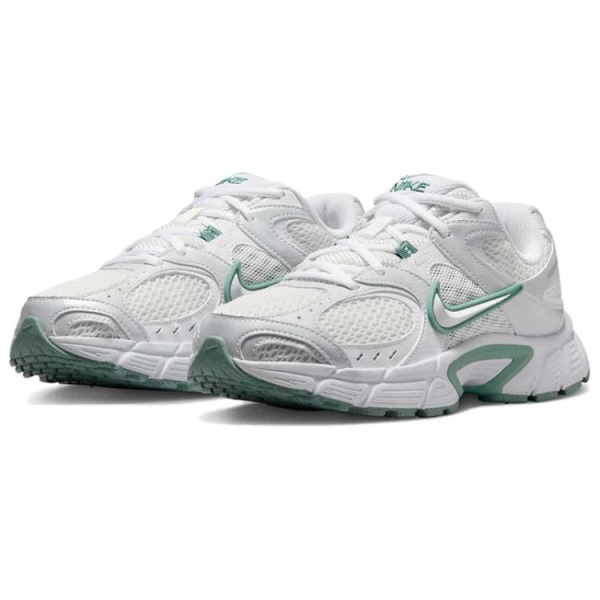 Nike V5 RNR Устойчивые к истиранию Низкие повседневные беговые кроссовки для женщин Белые
