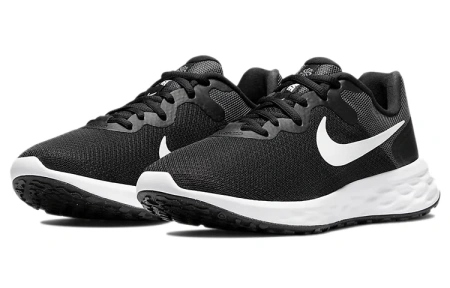 Nike REVOLUTION 6 Беговые кроссовки Низкий Топ Женские