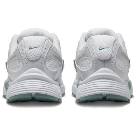 Nike V5 RNR Устойчивые к истиранию Низкие повседневные беговые кроссовки для женщин Белые