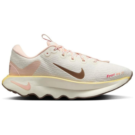 Nike Motiva Устойчивая к истиранию низкая женская обувь для ходьбы бежевого цвета