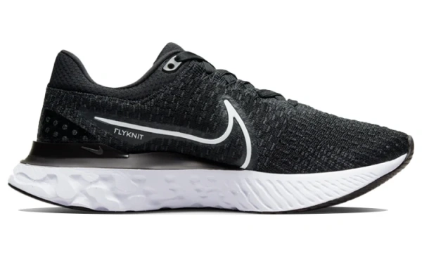 Nike React Infinity Run Flyknit 3 Low Топ Беговые кроссовки Женские Черный Белый