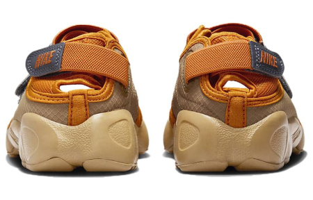Nike Air Rift Бразилия Пляжные сандалии Женские Желтые