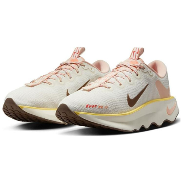 Nike Motiva Устойчивая к истиранию низкая женская обувь для ходьбы бежевого цвета