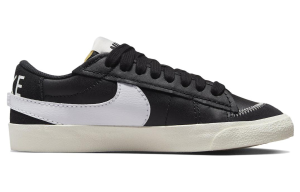 Nike Blazer '77 Jumbo Low Кроссовки для скейтбординга Женские Черно-белые